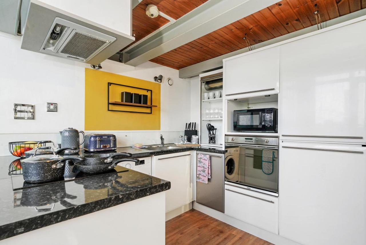 Stunning Duplex Of Central Nottingham - Balcony Bagian luar foto